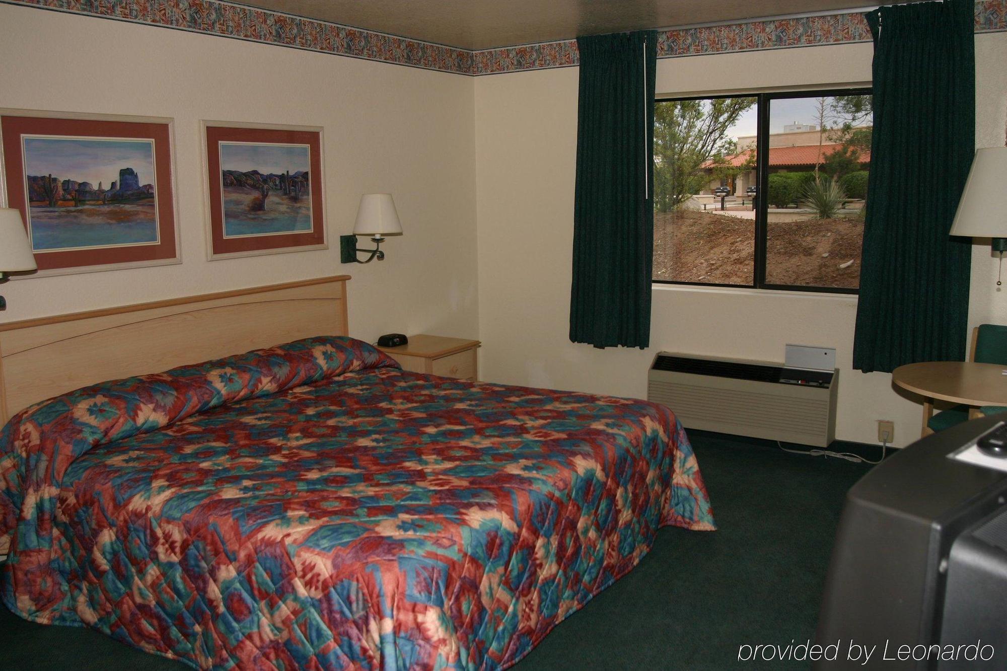 Voyager Resort Inn Vail Room photo